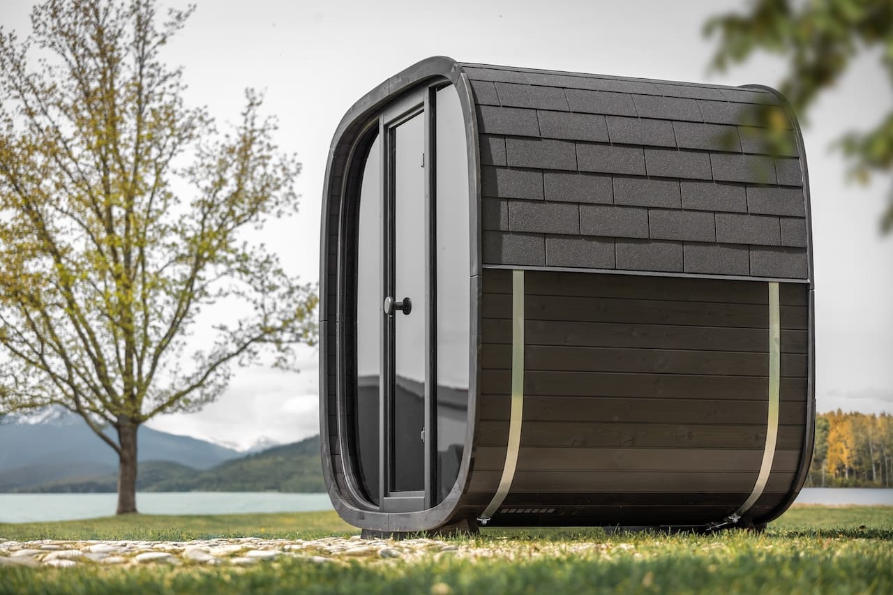 Discover the Best 4-Person Outdoor Saunas - Heracles Wellness